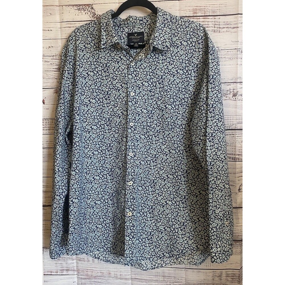 American Eagle seriously soft XXL blue Floral Button Down long sleeve shirt EUC